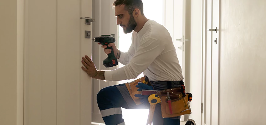 Mailbox Lock Installation Expert in Long Beach, California