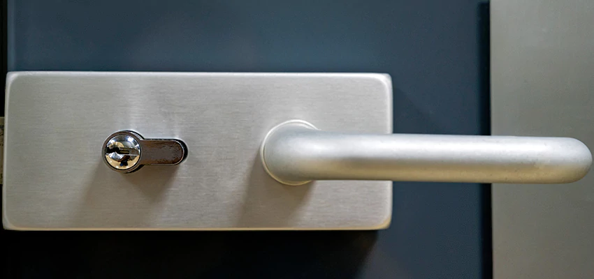 Change Patio Door Locks in Long Beach, California