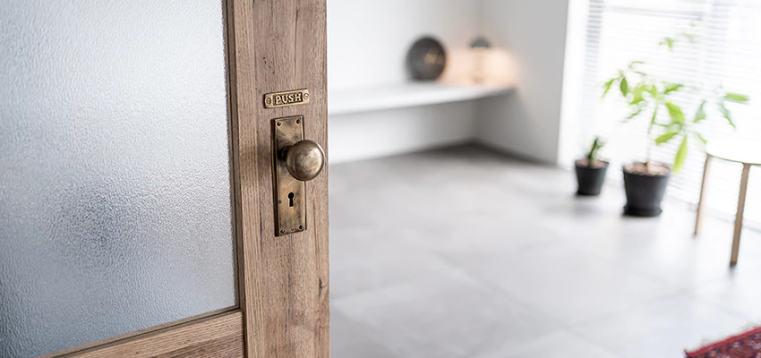 Deadbolt Door Lock Knob Repair in Long Beach, California